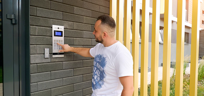 Locksmith Company For Smart Lock System Installation in Shafter, California